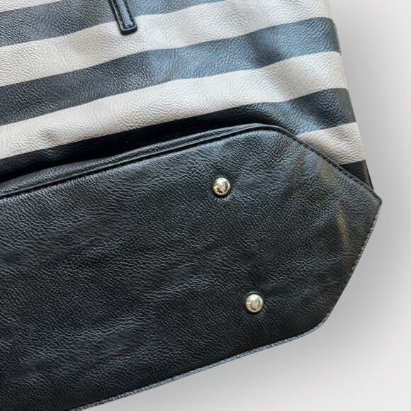 Nine West striped large tote bag - Picture 7 of 11